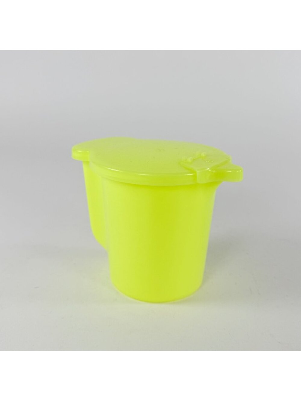Vintage Tupperware 574 Pastel Yellow Creamer Flip Top Lid
